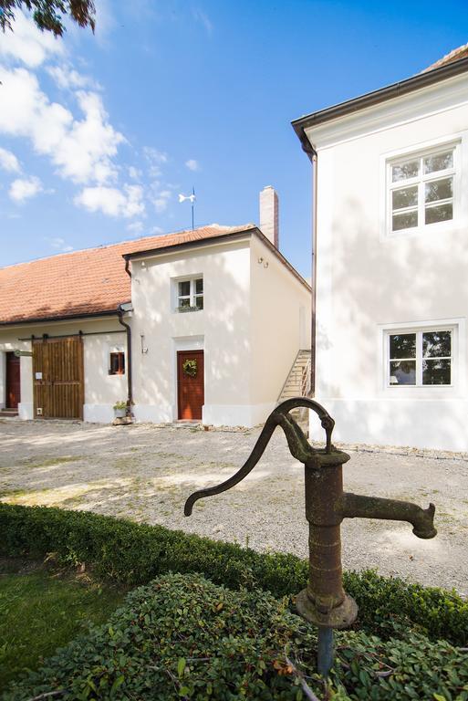 Historischer Pfarrhof Niederleierndorf Langquaid 部屋 写真